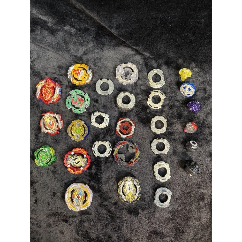 BeyBlade Hasbro Takara Mixed Lot Spinners Various Metal Driver Parts 25+ Pieces